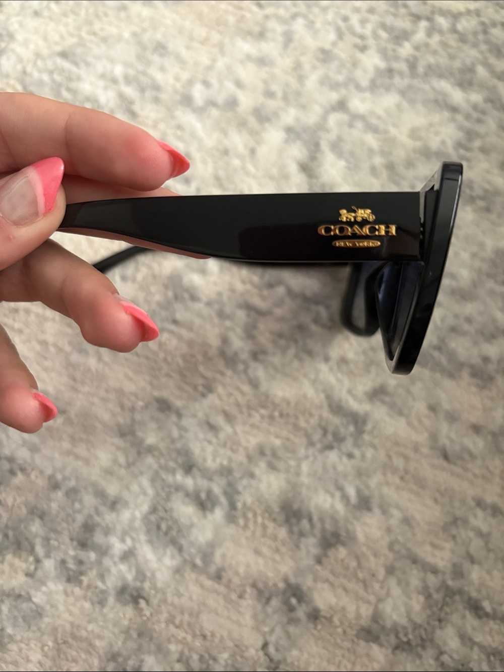 Coach square black oversized sunglesses - Picture 3 of 6